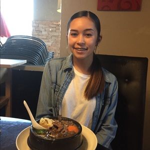 Meet your Posher, Maria